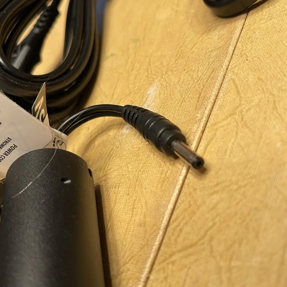 FLASH SALE!!POWER CORDS (3)-2 are complete 1 is W/O transformer part.Medical use